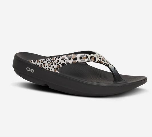 Oofos OOlala Limited Sandal - 1403 Leopard