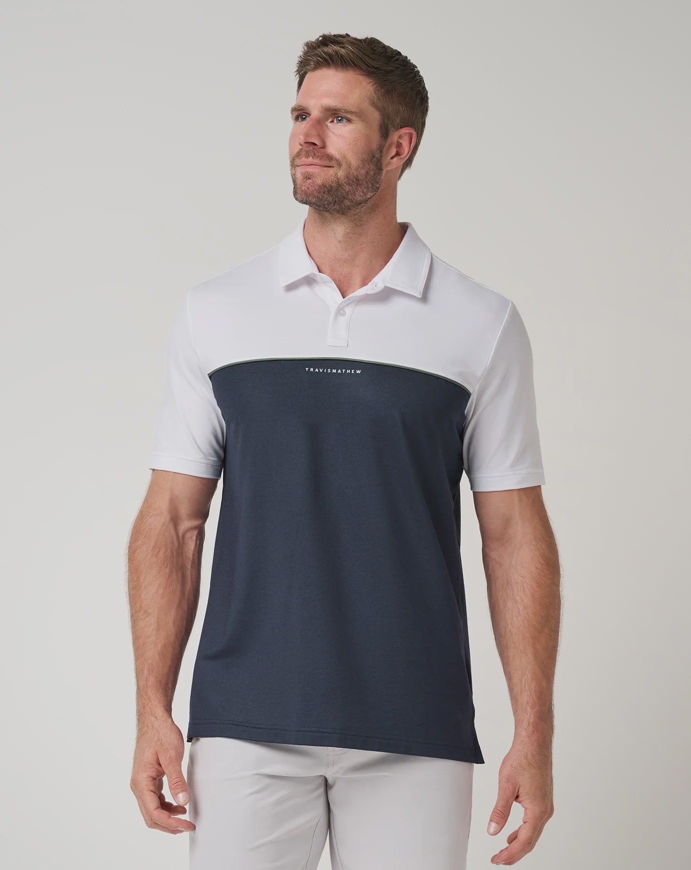 Travis Mathew Men's Featherweight Colorblock Polo A478575