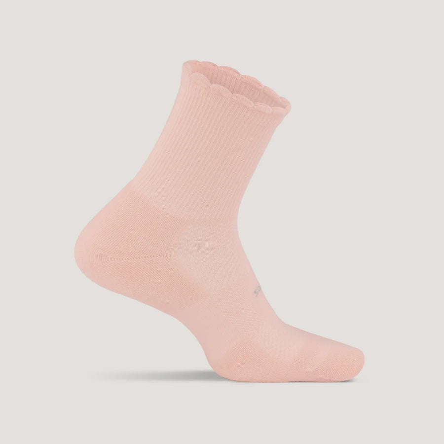 Feetures High Performance Max Cushion Quarter Tall Scallop Sock - Coral Ripple