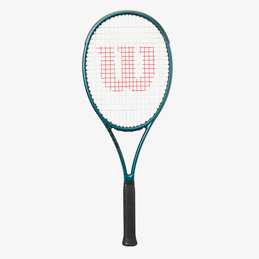 Wilson Blade V 9.0 16x19 Tennis Racquet