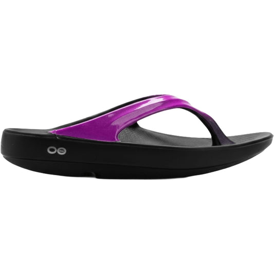 Oofos OoLaLa Luxe Womne's Recovery Sandal - Petunia Pink