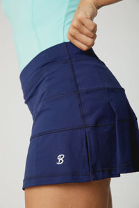 Sofibella Women's 14" Panel Skirt - Navy