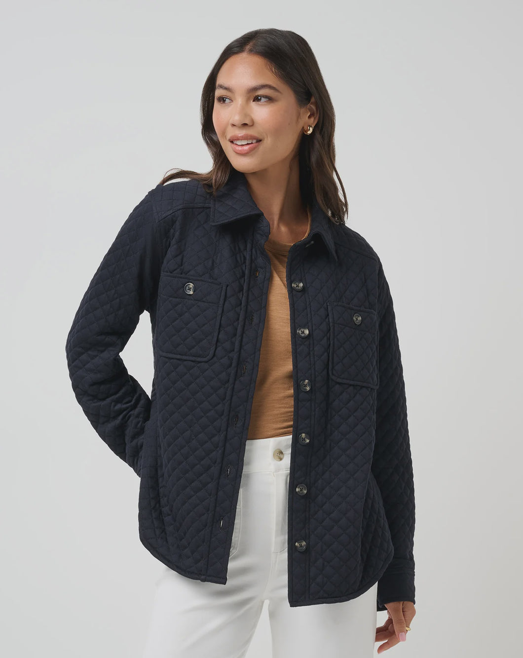 Travis Mathew Women's Diamond Quilted Shacket Black 1LG104