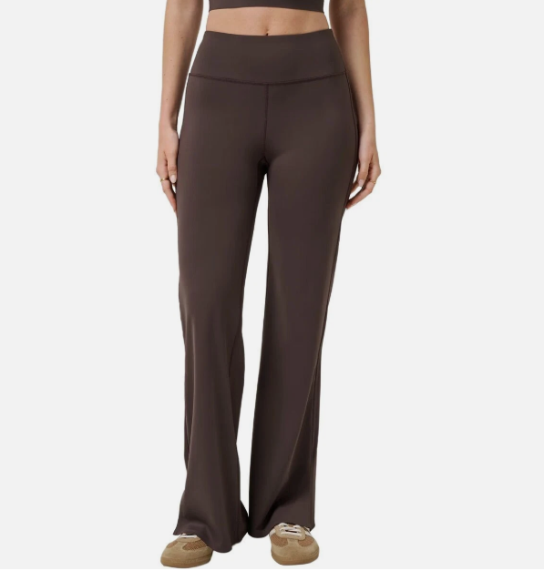 Travis Mathew Women's Moveknit Bonded Pant- A41237- Coffee Grounds
