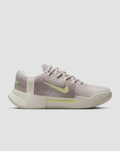 Load image into Gallery viewer, Nike Women&#39;s Zoom GP Challenge 1 HC PRM - 001
